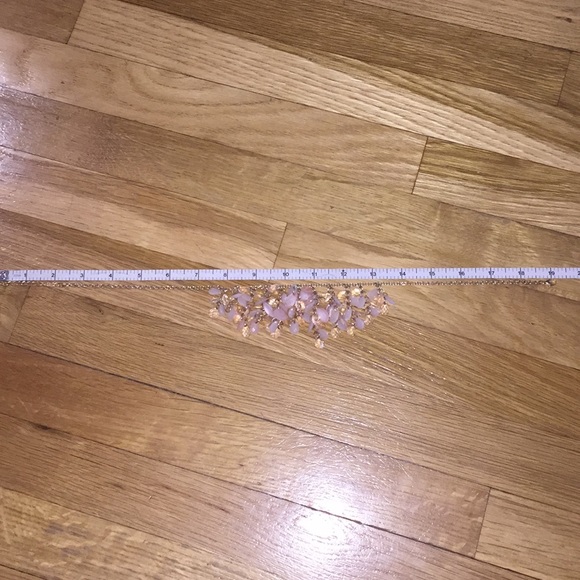 Light Pink Tear Drop Necklace - Picture 3 of 3